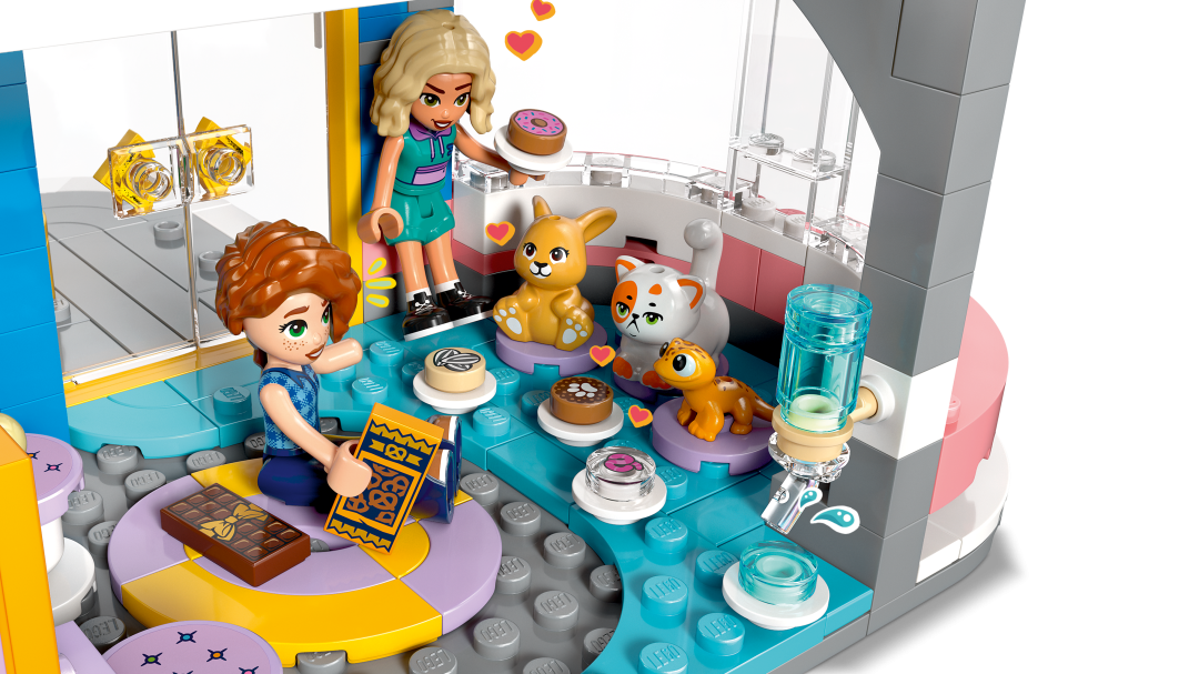 42689 | LEGO® Friends Heartlake City Friends Club House
