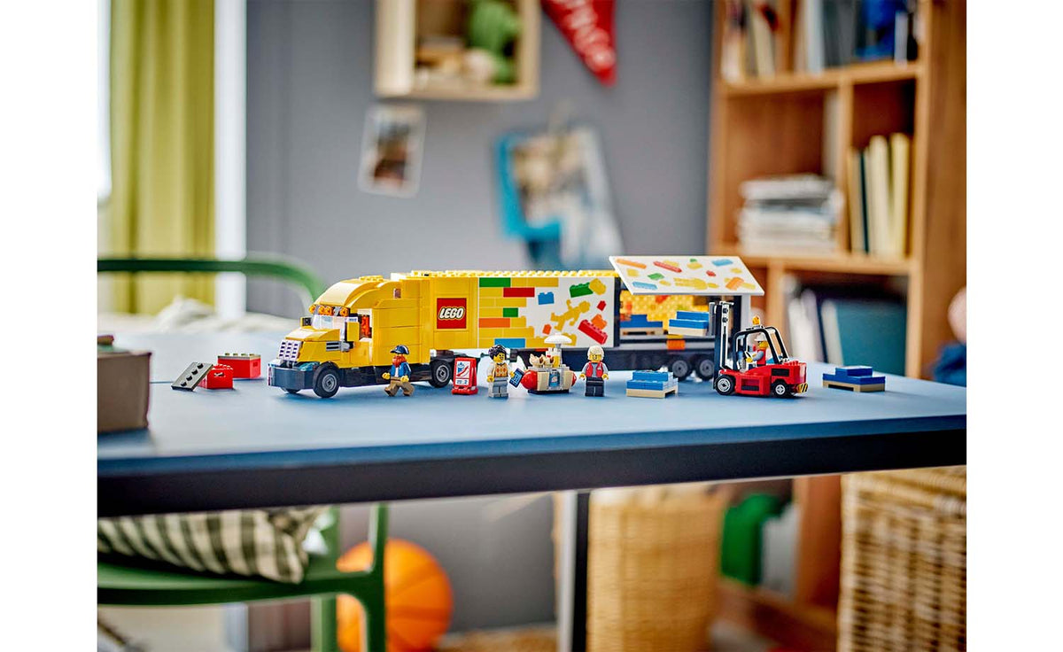 60440 | LEGO® CITY Yellow Delivery Truck