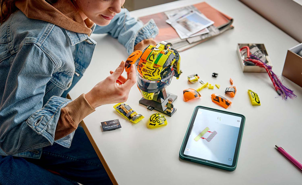 43023 | LEGO® Editions McLaren Mastercard F1® Team Lando Norris Helmet