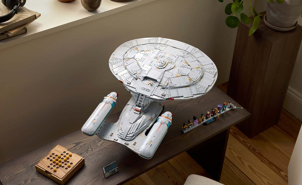 10356 | LEGO® ICONS™ Star Trek: U.S.S. Enterprise NCC-1701-D™
