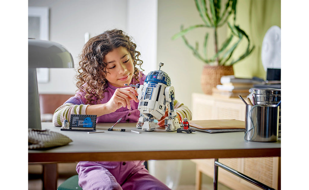 75379 | LEGO® Star Wars™ R2-D2™